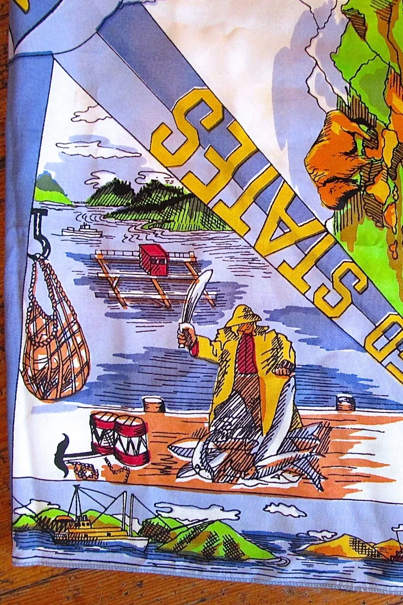 ALASKAN SIGHTS 1970's Vintage Detailed Alaskan Sights and Monuments Scarf