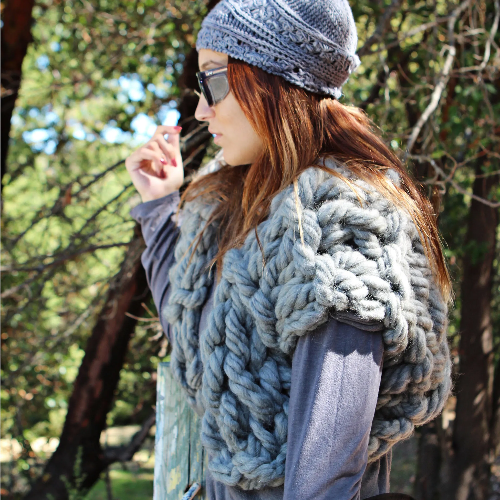 Arm Knit Vest