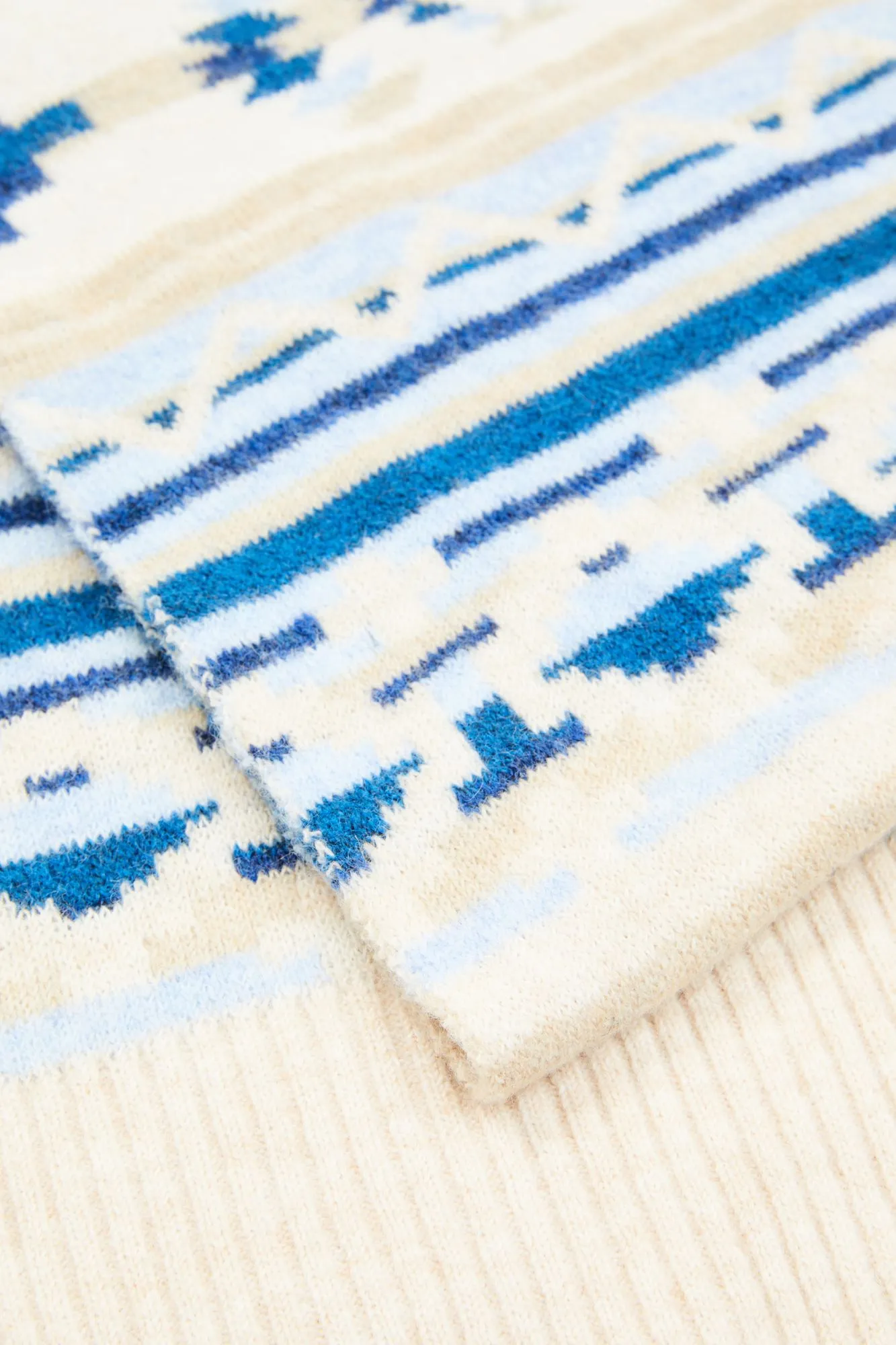 Hensley Southwestern Scarf